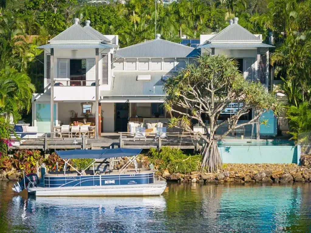 Luxury holiday rental homes in Noosa